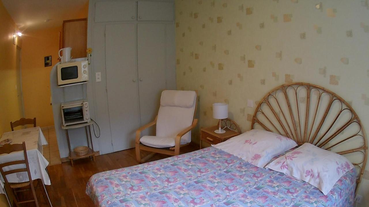 Residence L'Alexandra 2 Etoiles บูร์บอนน์-เลส์-แบงส์ ภายนอก รูปภาพ