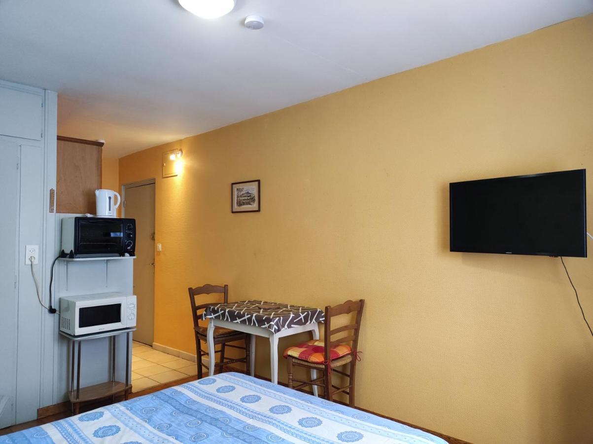 Residence L'Alexandra 2 Etoiles บูร์บอนน์-เลส์-แบงส์ ภายนอก รูปภาพ
