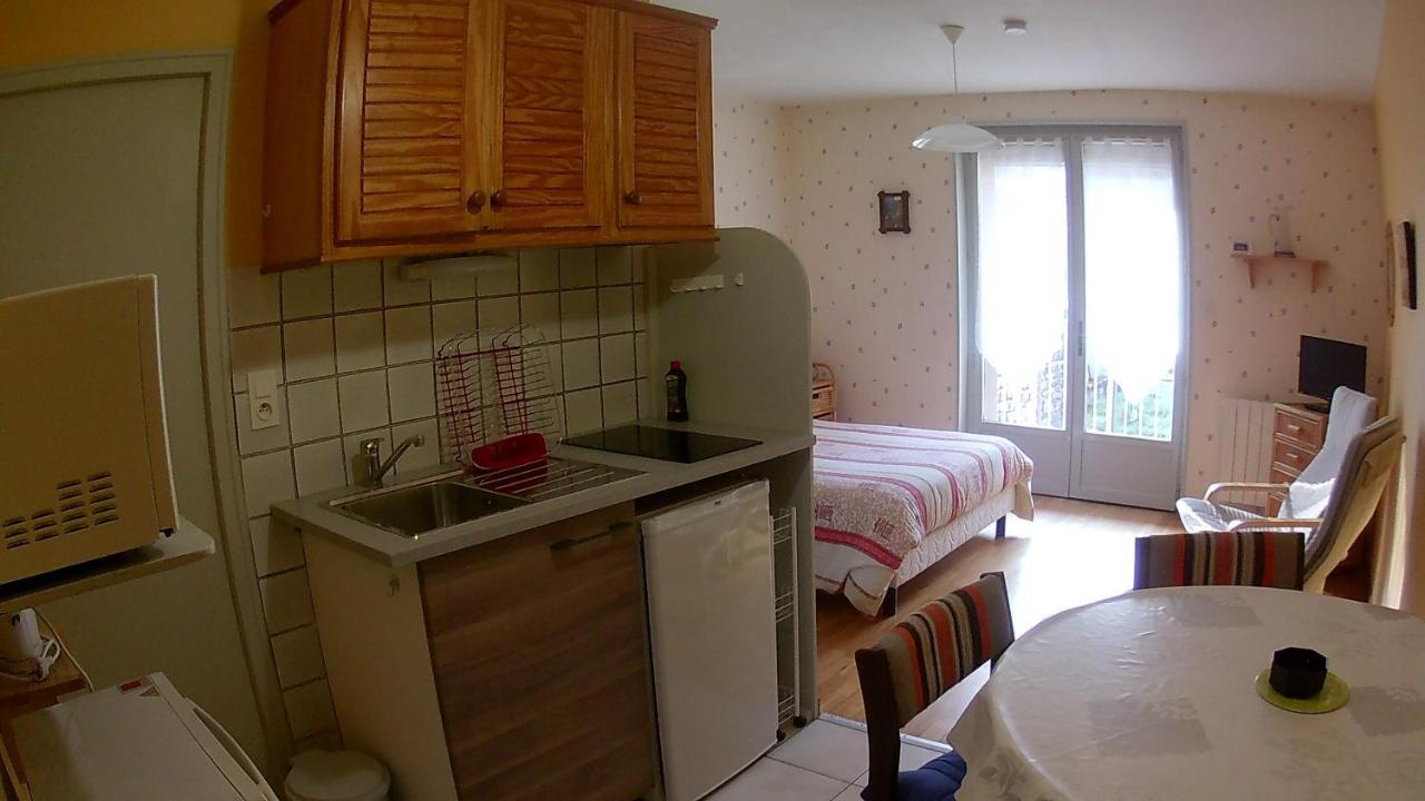 Residence L'Alexandra 2 Etoiles บูร์บอนน์-เลส์-แบงส์ ภายนอก รูปภาพ